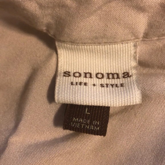 Sonoma tan button down tie bottom shirt size Large - Picture 8 of 8